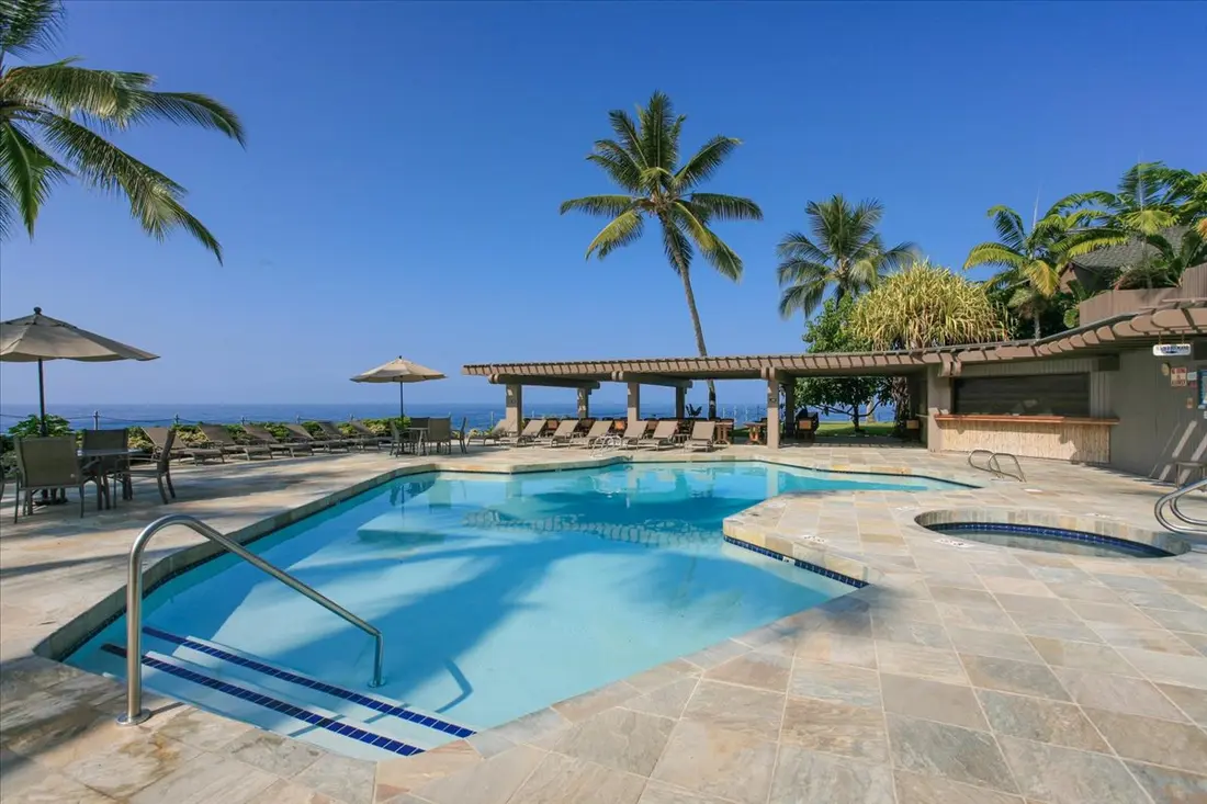 Oceanfront pool at Kanaloa at Kona